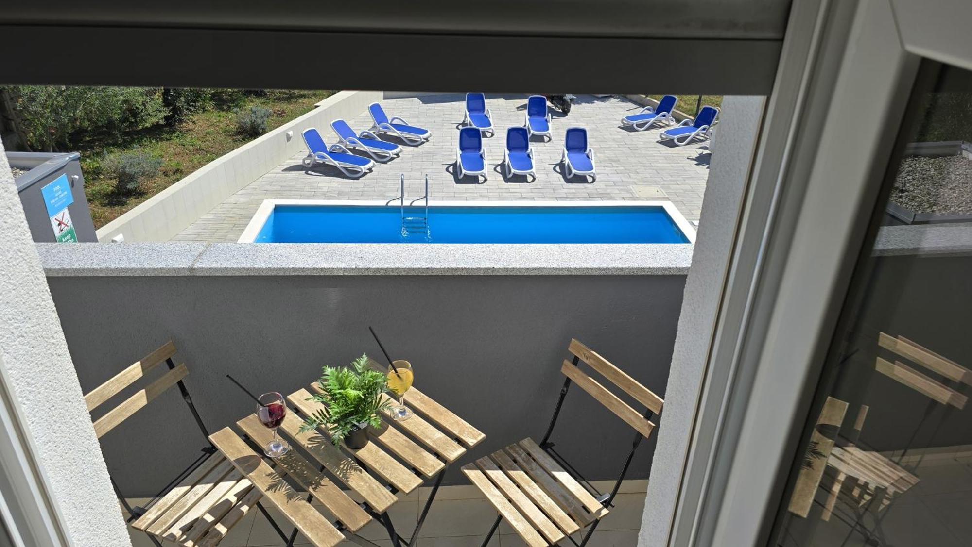 Apartments Villa M&M Novalja Exterior foto